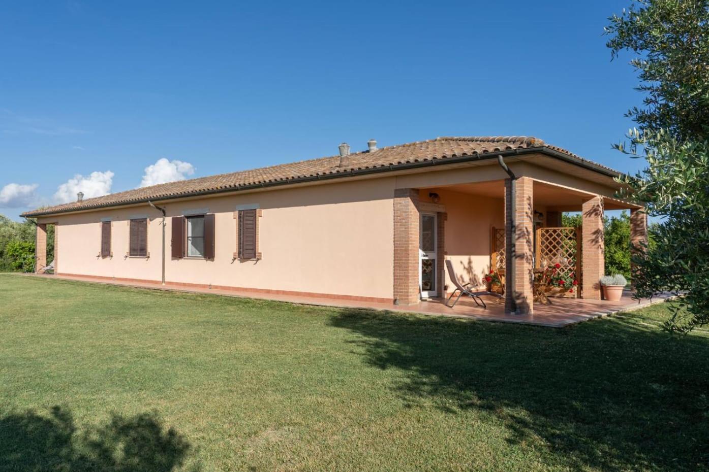 Agriturismo Lungo Albegna Manciano Exterior photo